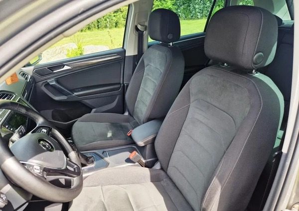 Volkswagen Tiguan cena 99000 przebieg: 78000, rok produkcji 2018 z Sława małe 254